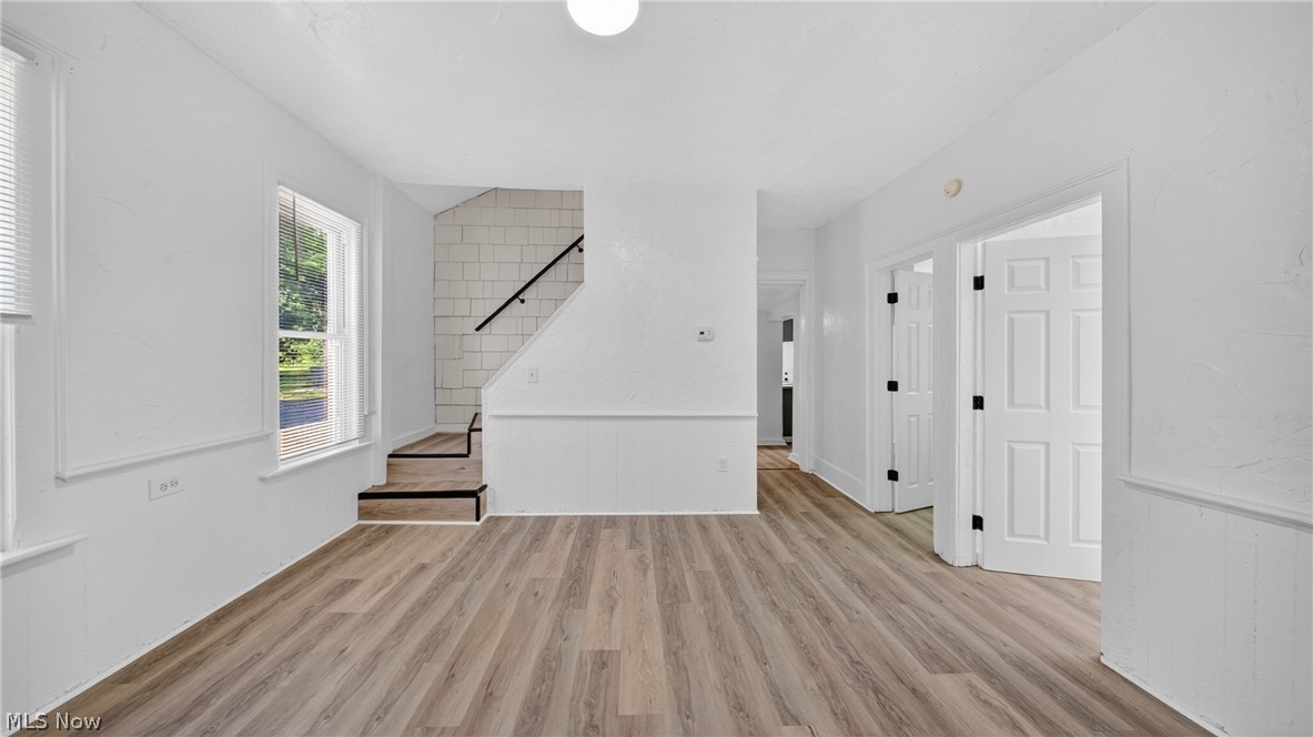 Voris - Residential