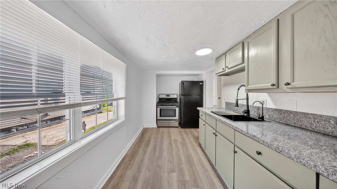 Voris - Residential
