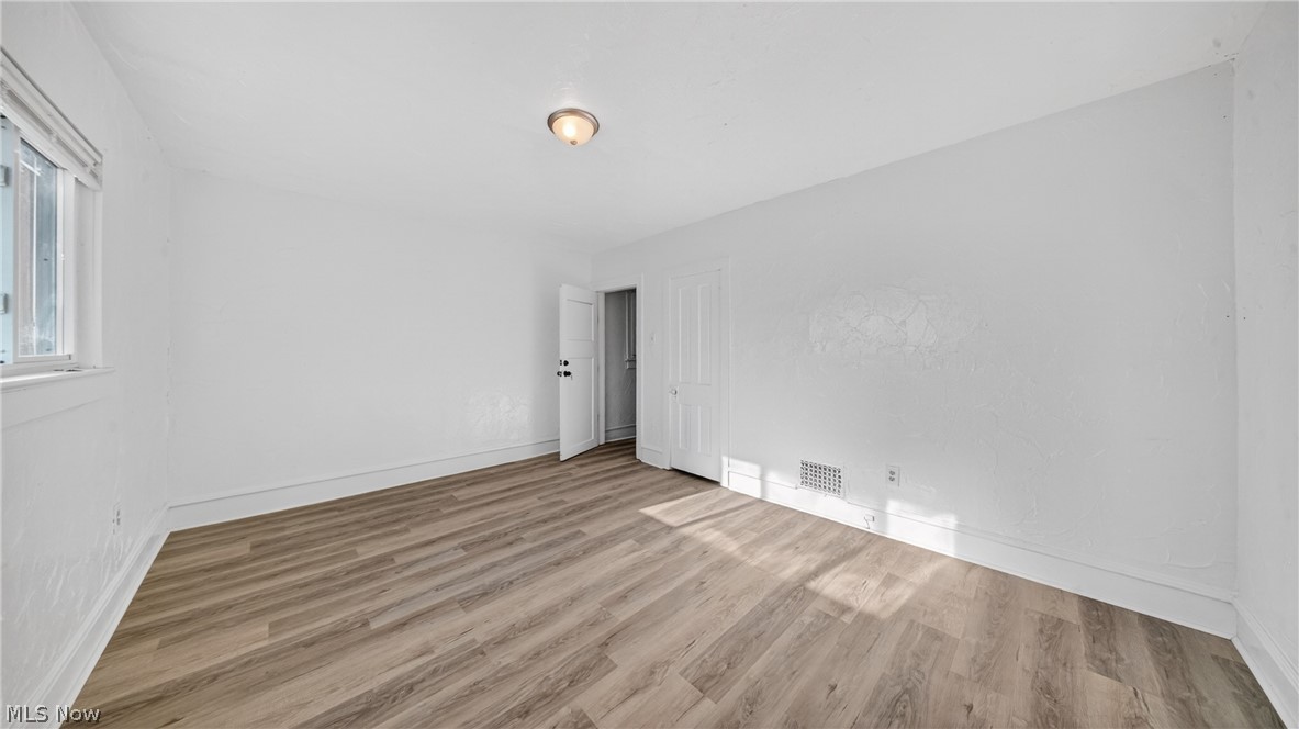 Voris - Residential
