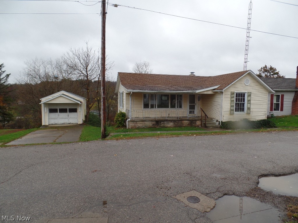 Threshers Add - Residential