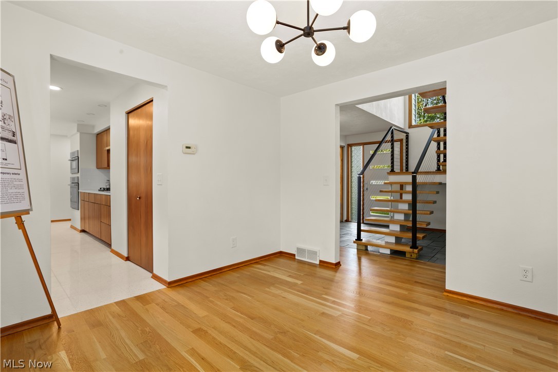 Williamsburg Heights 05 - Residential
