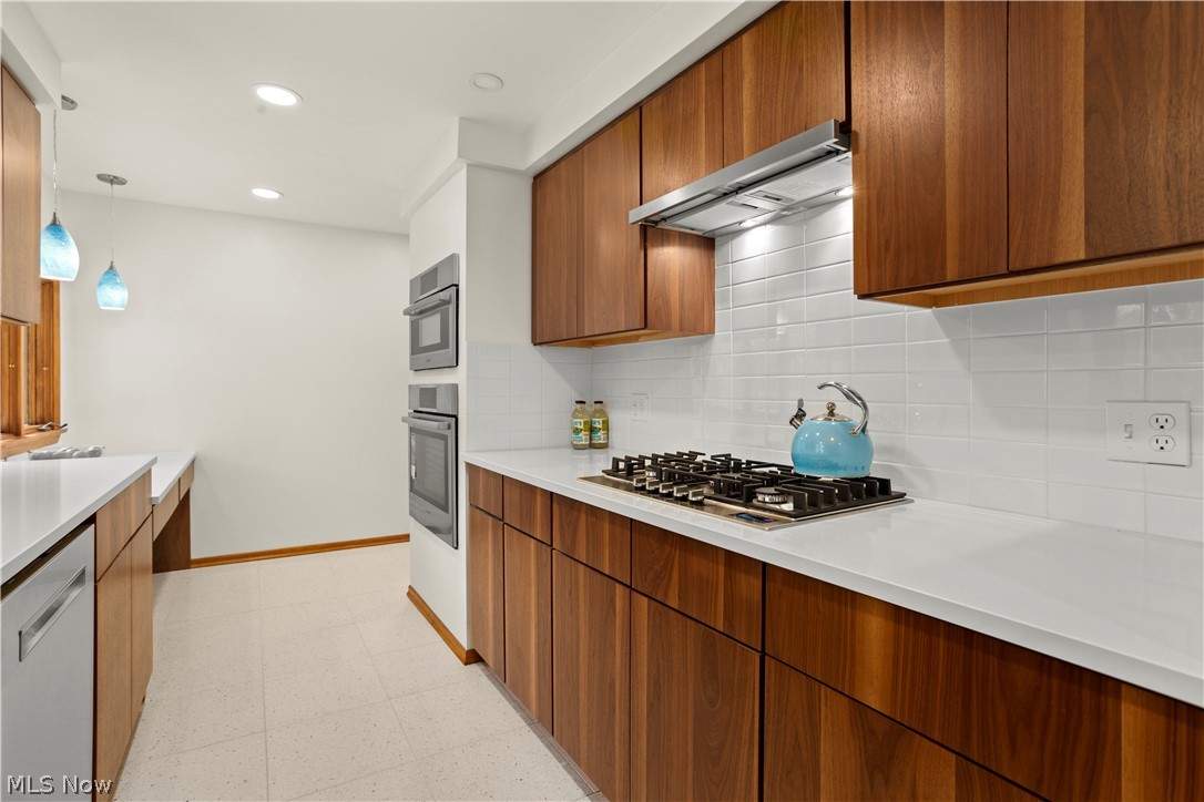 Williamsburg Heights 05 - Residential