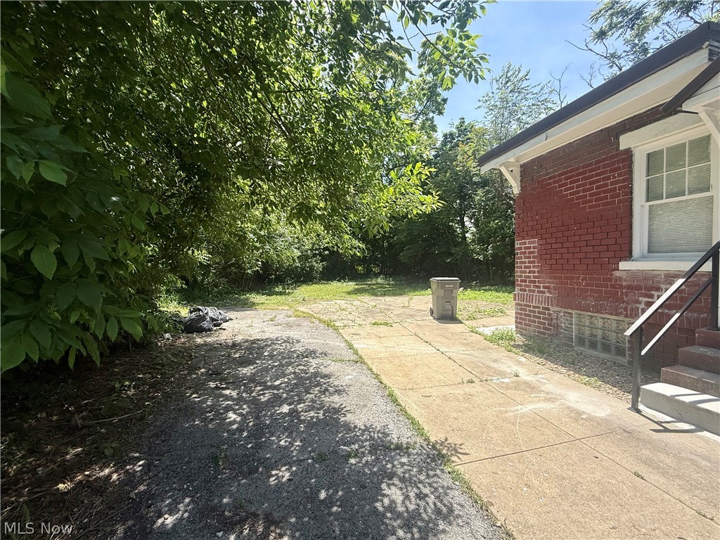 Youngstown City - Residential Income