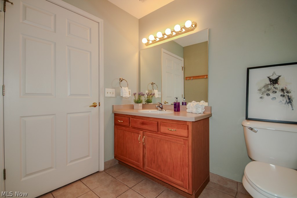 Hickory Ridge Condo - Residential