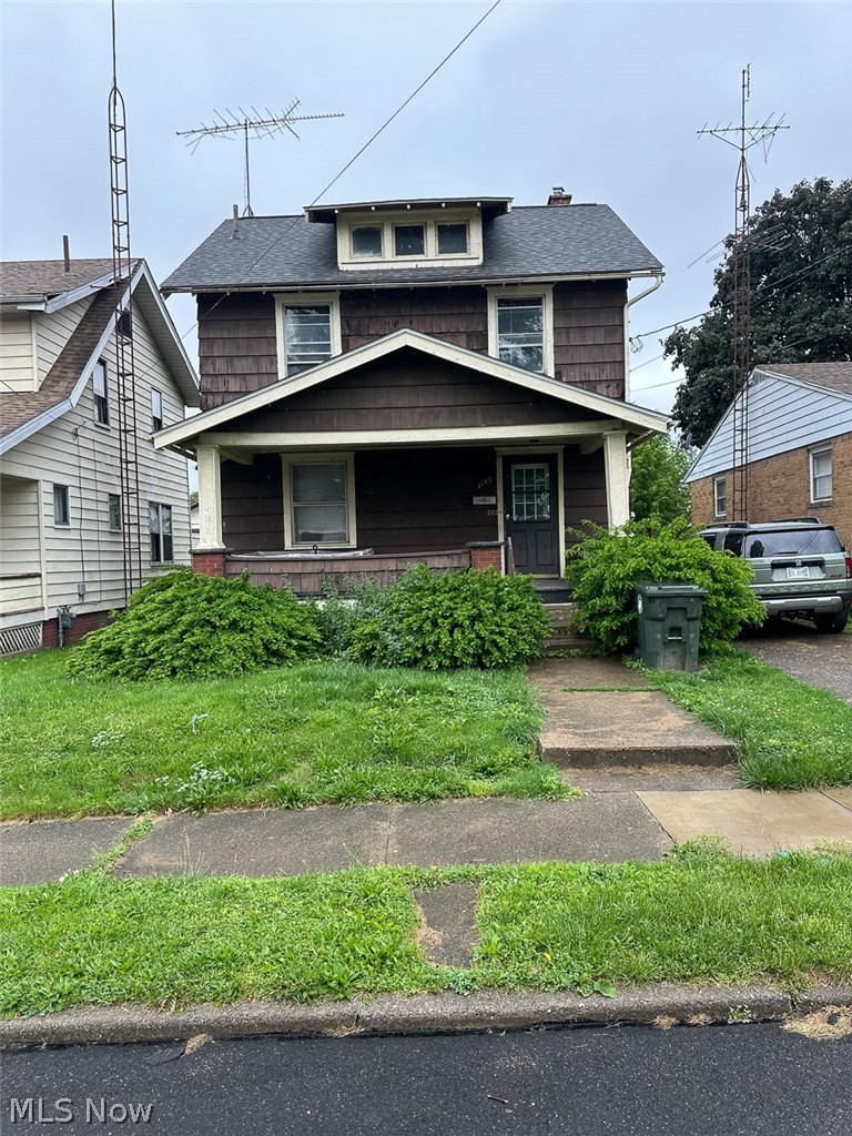 Investment Opportunity! Residential Rental Portfolio - (8) Income Producing Properties, Buy 1 Or All. Live Onsite with Online Bidding. Absolute auction, all sells to the highest bidder(s). Auction Location: 2722 Fulton Dr., Canton, OH 44718. ONLINE BIDDING BEGINS TUESDAY, JUNE 9, 2026, AT 9:00 AM, AND AUCTION LIVE ON-SITE BIDDING WILL BEGIN WEDNESDAY, JUNE 10, 2026, AT 2:00 PM.
1149 Wertz provides a well-maintained, income-producing property offering immediate cash flow with a reliable long-term tenant already in place. Currently generating $1,169/month. Inside, the property features a clean, updated interior, making it an easy, low-maintenance asset for any investor. Key mechanical updates include a 2022 hot water tank and a newer electrical panel. Additional
highlights include a detached 1-car garage with a strong location near Perry Township amenities, schools, and commuter routes. This home is a solid, turnkey investment opportunity or would be a great first home. Auction #1: 493 Bacon Ave, Akron, OH 44320. Auction #2: 1105 Oak Ave SE, Massillon, OH 44646. Auction #3: 638 Walnut Road SW, Massillon, OH 44647. Auction #4: 1149 Wertz Ave SW, Canton, OH 44646. Auction #5: 1616 Bank PL SW, Canton, OH 44706. Auction #6: 2314 Indiana Way NE, Canton, OH 44705. Auction #7: 1438 Rowland Ave NE, Canton, OH 44705. Auction #8: 2907 25th St NE, Canton, OH 44705. Note: To be offered multi-par, the highest bidder(s) can select one property, multiple, or all. Call the Auctioneer with questions. On-site and Online Bidding Available. All properties will be open for viewing on June 3rd.