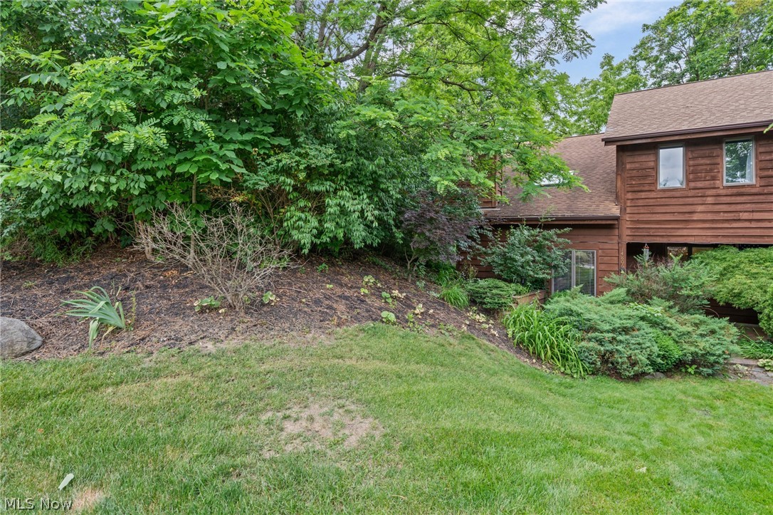 Edgarton Woods Condo - Residential