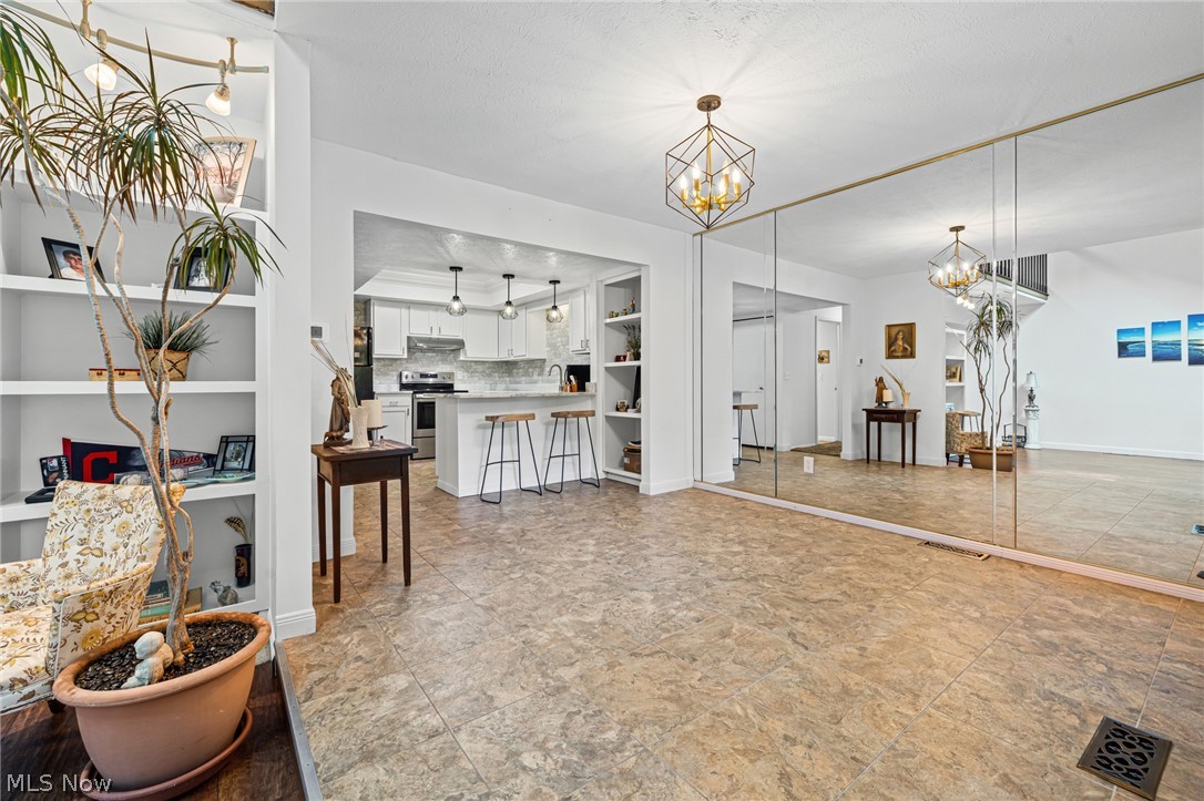 Edgarton Woods Condo - Residential