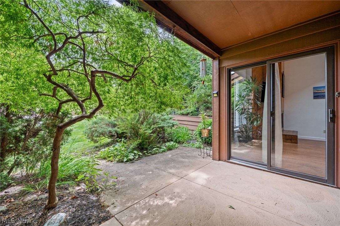 Edgarton Woods Condo - Residential