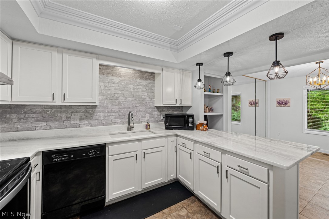 Edgarton Woods Condo - Residential