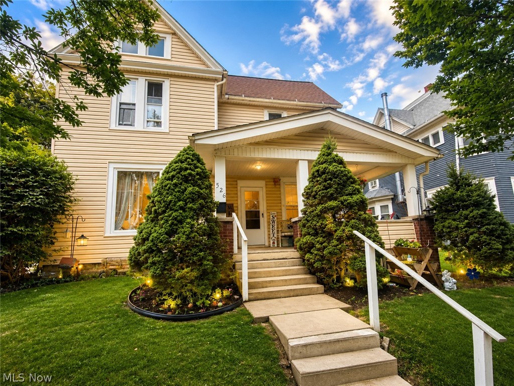Whether you're looking to expand your investment portfolio or secure a property in a prime Ashland location, 526 Grant St. is an opportunity worth considering! This 2-story home features 3 bedrooms and 2 full bathrooms, offering a functional layout with timeless character. Hardwood floors flow throughout the entryway, living room, and dining room while the kitchen offers abundant cabinet and counter space. Located within walking distance of Ashland University, this property is conveniently located near shopping, dining, parks, and downtown Ashland amenities. This property combines location, space, and investment potential in one attractive package. Schedule your showing today!