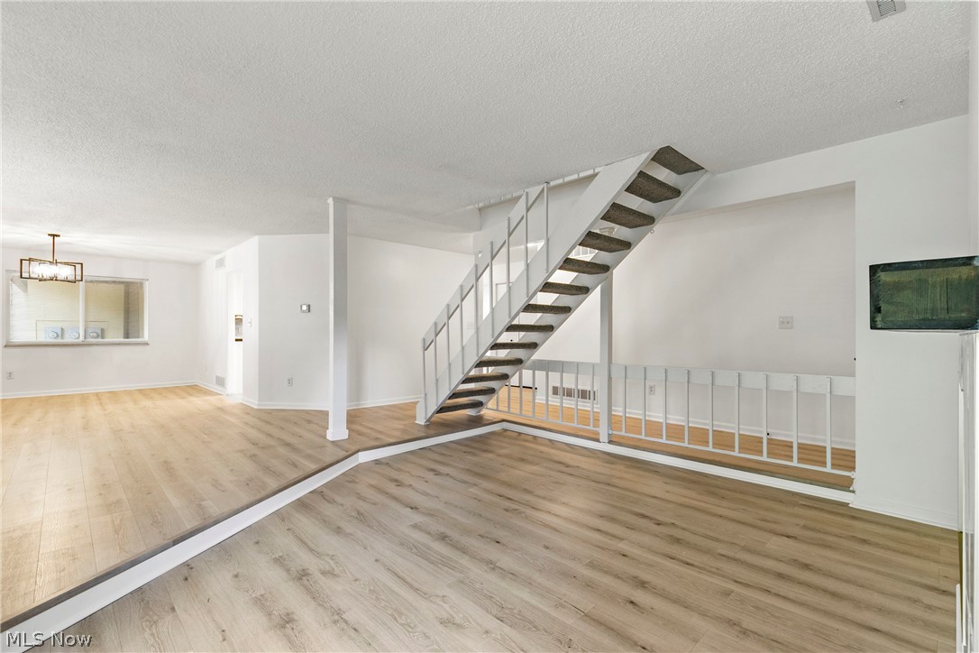 Hampton Woods - Residential