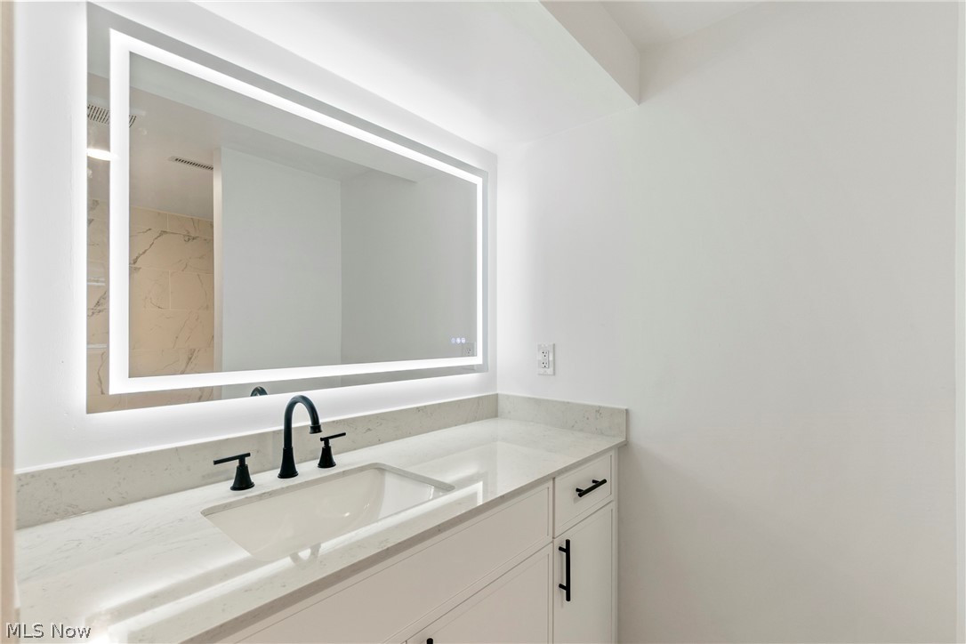 Hampton Woods - Residential