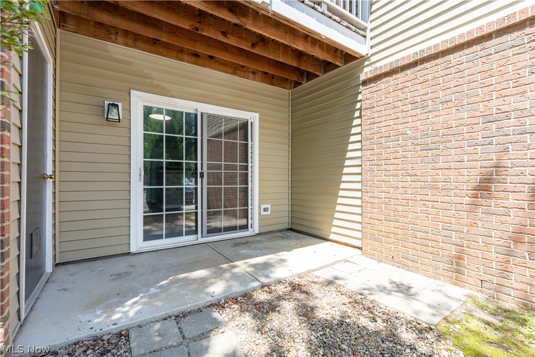 Lenox Village Condo Ph 02 - Residential