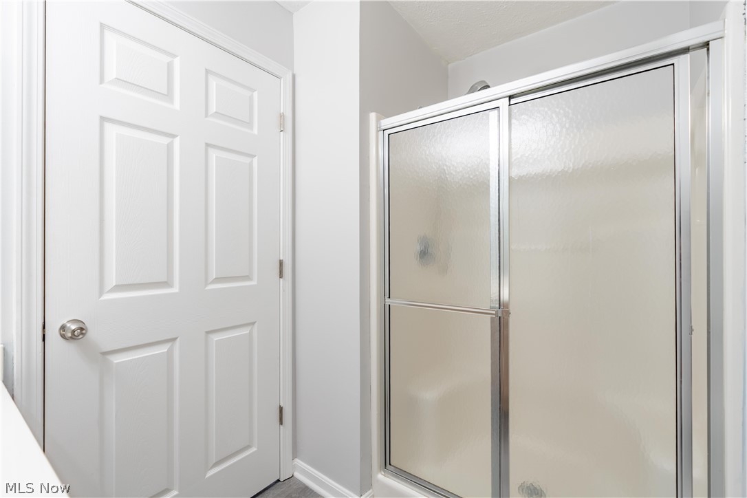 Lenox Village Condo Ph 02 - Residential
