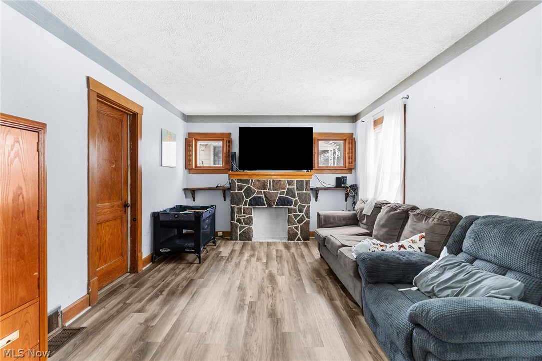 Brownlee Heights - Residential