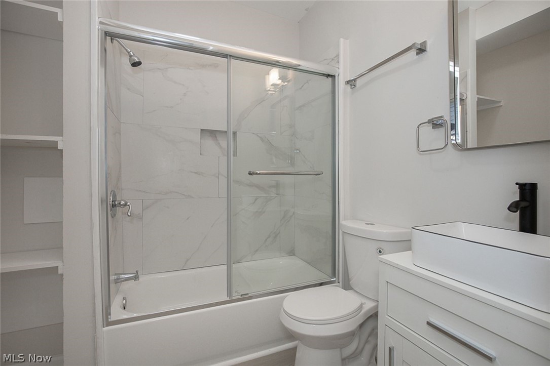 S S Stones - Residential Lease