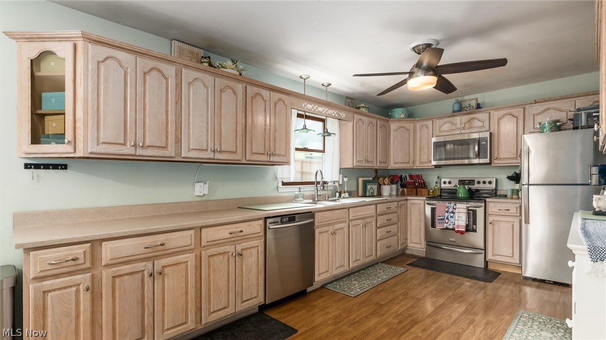 Headley Corners - Residential