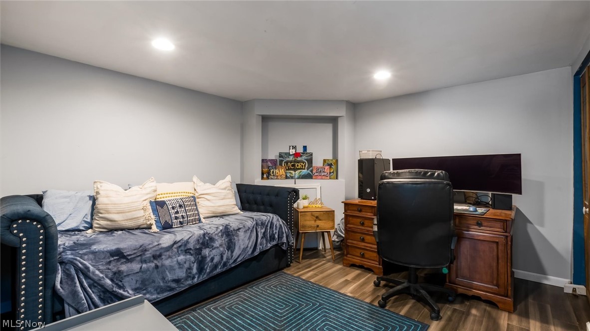 Headley Corners - Residential