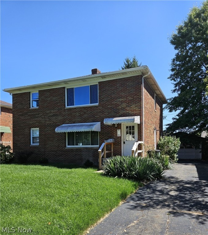You'll absolutely love this 2 bedroom/1 bath remodeled upstairs unit in West Akron. Gorgeous new kitchen with stainless appliances, updated lighting, not to mention the gleaming wood floors. Neutral colors to make decorating a breeze. Access to basement with laundry hookups. Close to shopping, parks and schools. No smoking, no pets. Utilities are the responsibility of the tenant. All adult applicants must apply online for credit, background, eviction history. $50 non-refundable application fee per adult applicant. No 3rd party applications permitted. Employment is verified.