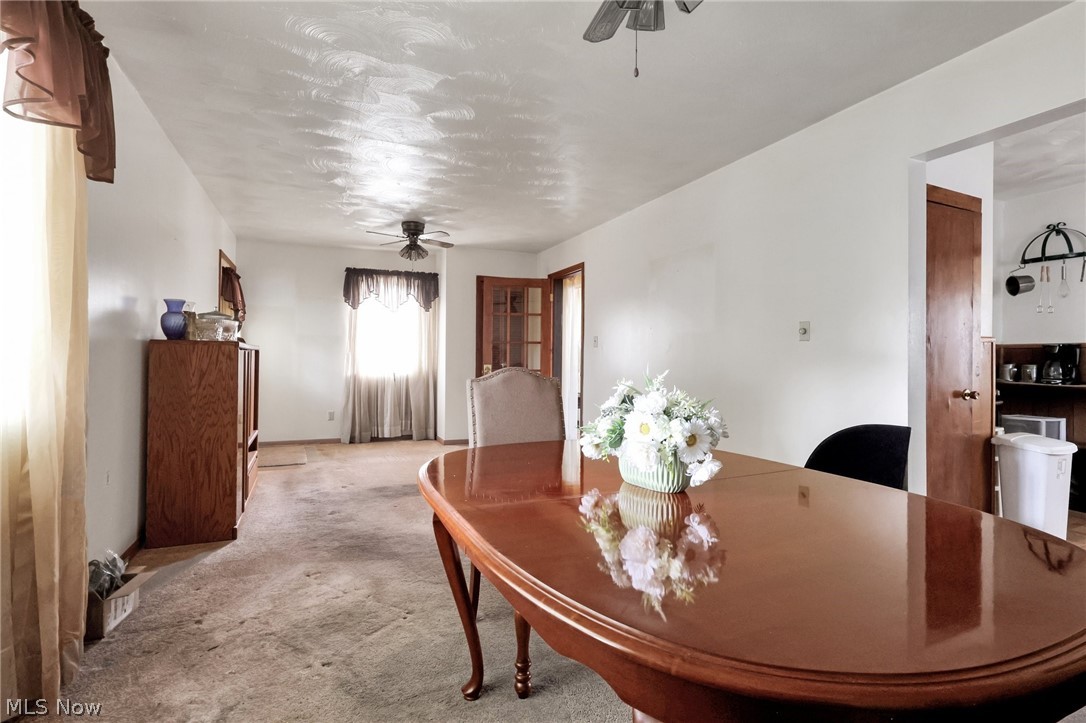 Colonial Homes - Residential