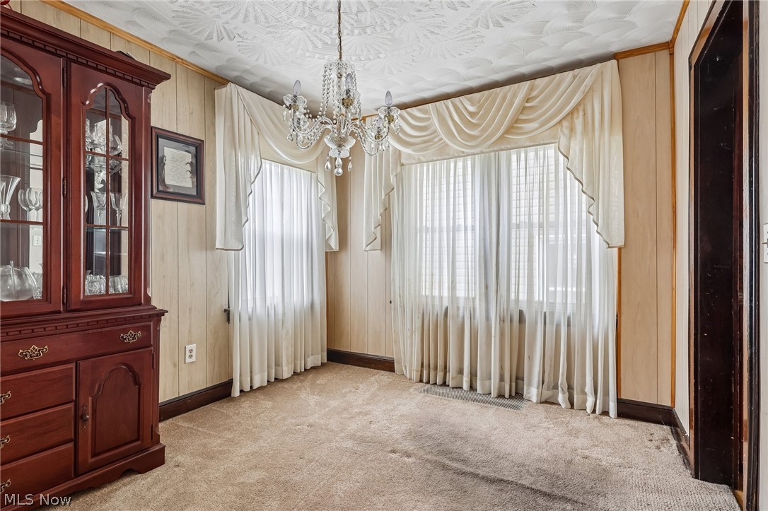 Colonial Homes - Residential