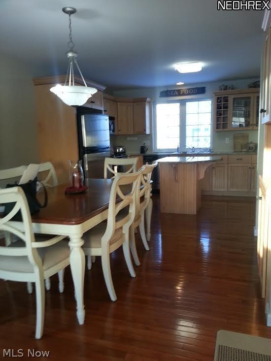 Point Retreat - Residential