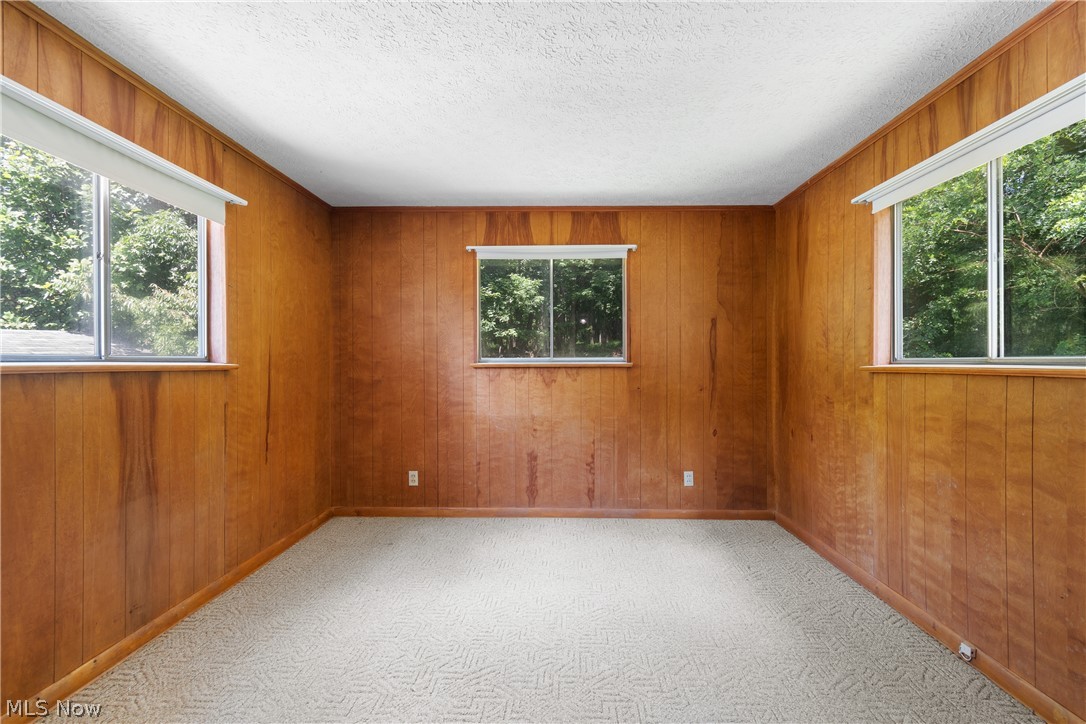 South Blvd E Pontiac - Residential