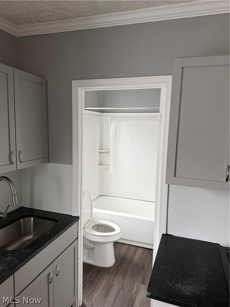 Hubbard Cooke Trustees - Residential Lease