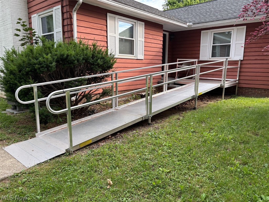 Village/Hartville - Residential