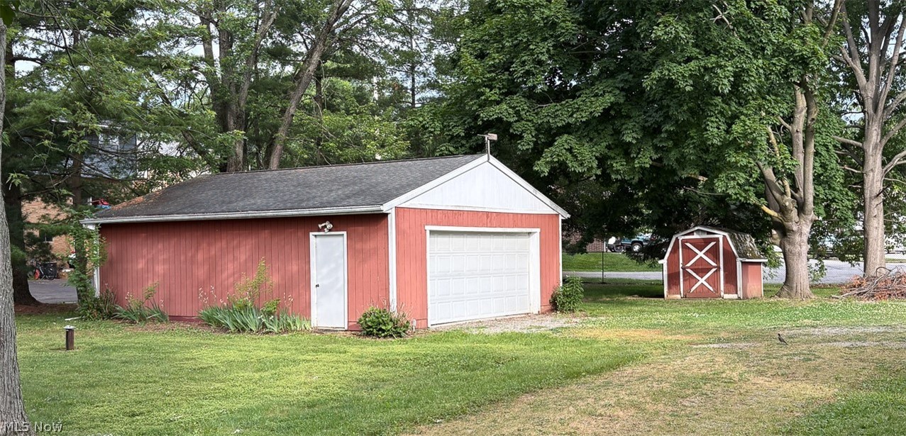 Village/Hartville - Residential