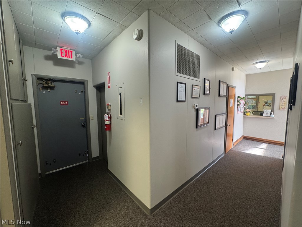 C D Swans Add - Commercial Sale