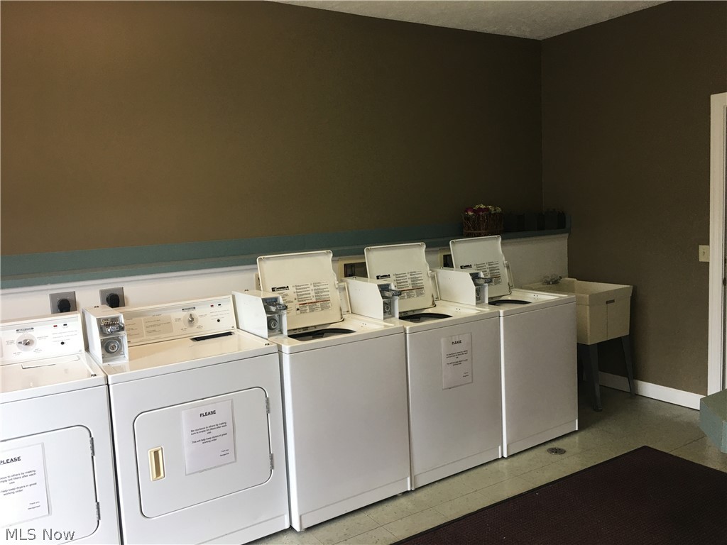 Brookledge Commons Condo - Residential Lease