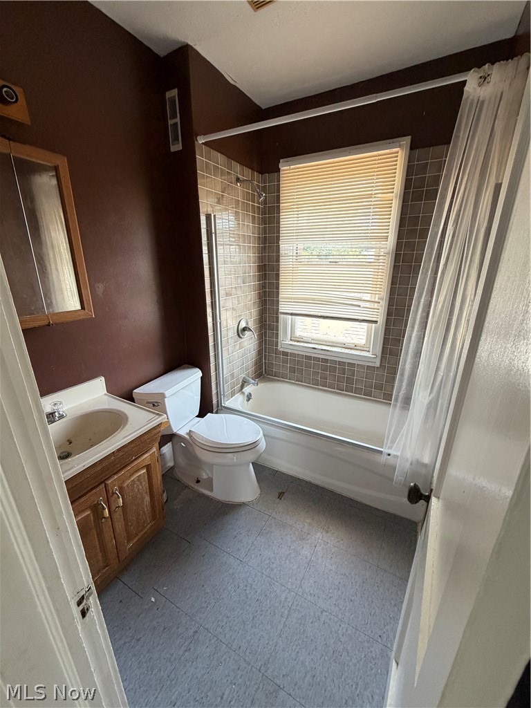 Garfield Blvd - Residential Income