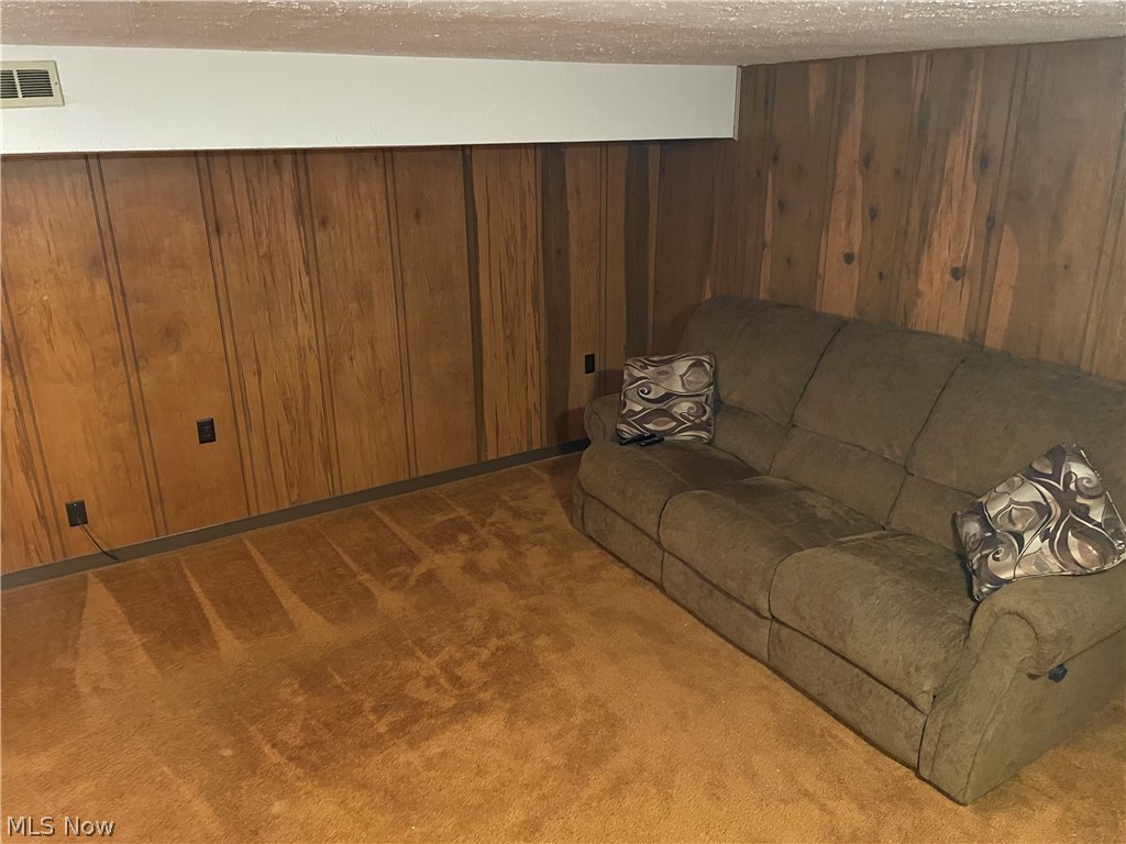 Willoughby Commons Condo - Residential