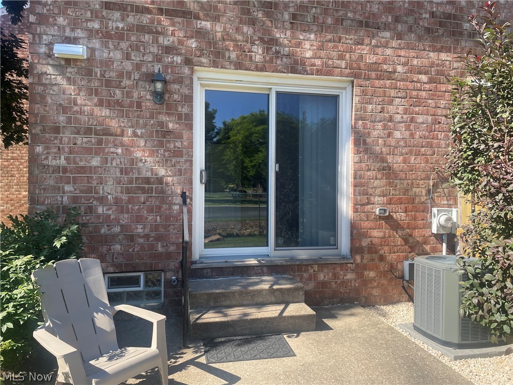 Willoughby Commons Condo - Residential