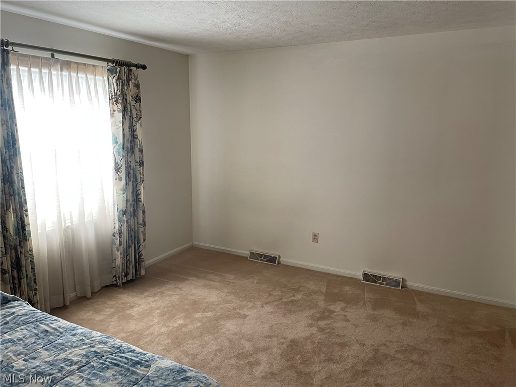 Willoughby Commons Condo - Residential