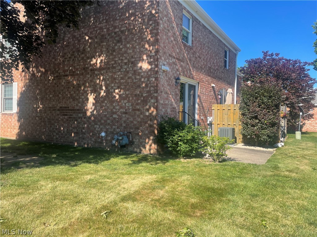 Willoughby Commons Condo - Residential