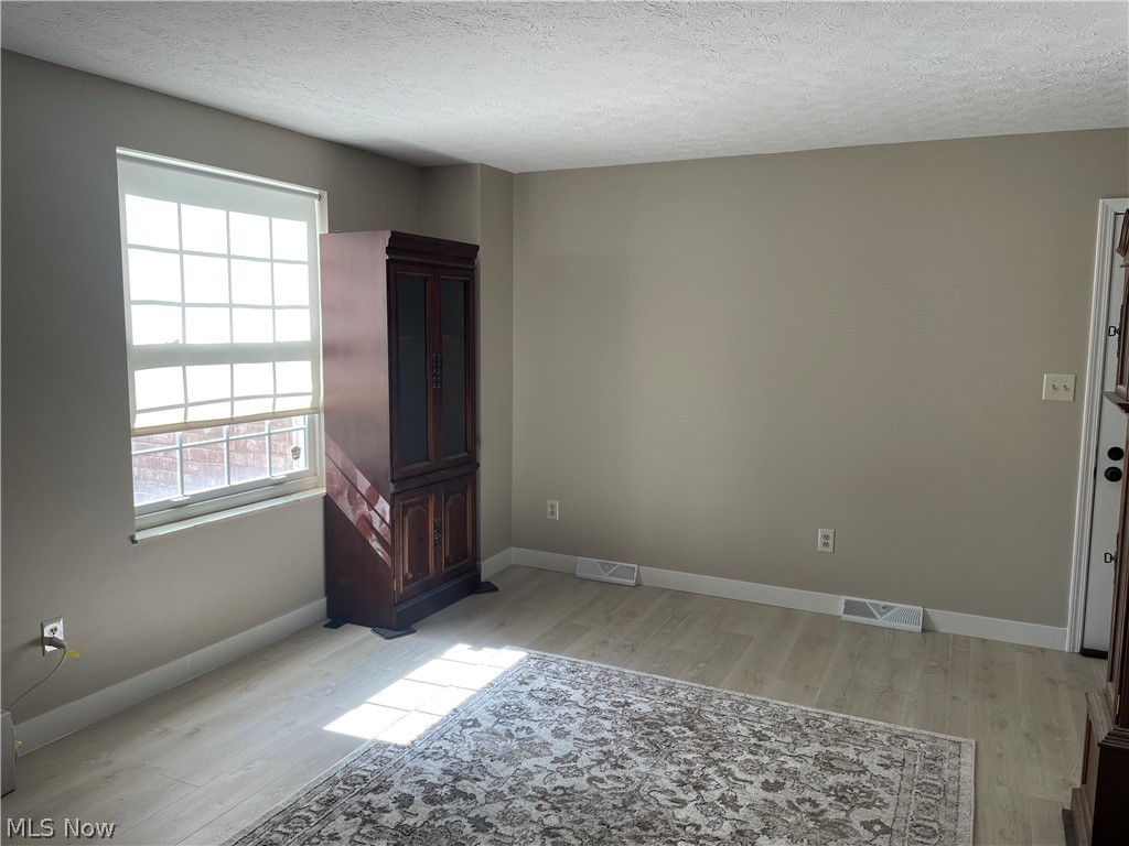 Willoughby Commons Condo - Residential