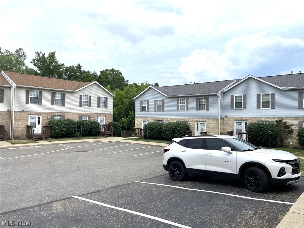 Chapel Dale Condo - Residential
