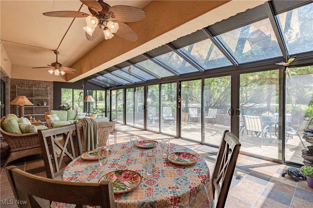 Point East Condo Ph 01 - Residential