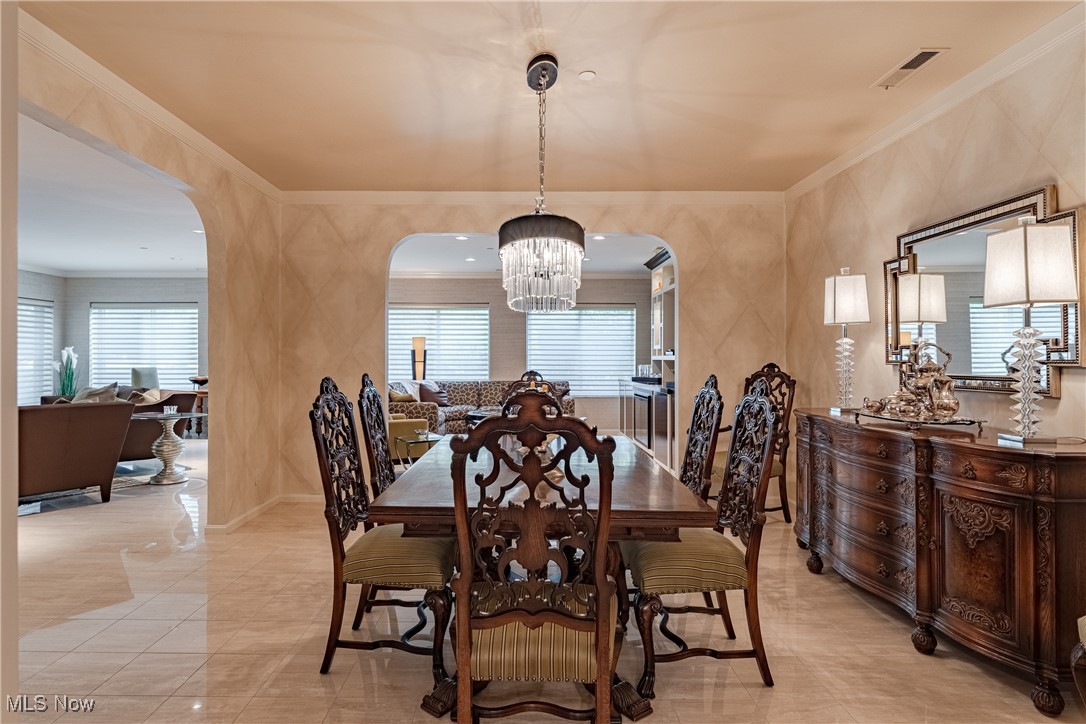 Point East Condo Ph 01 - Residential