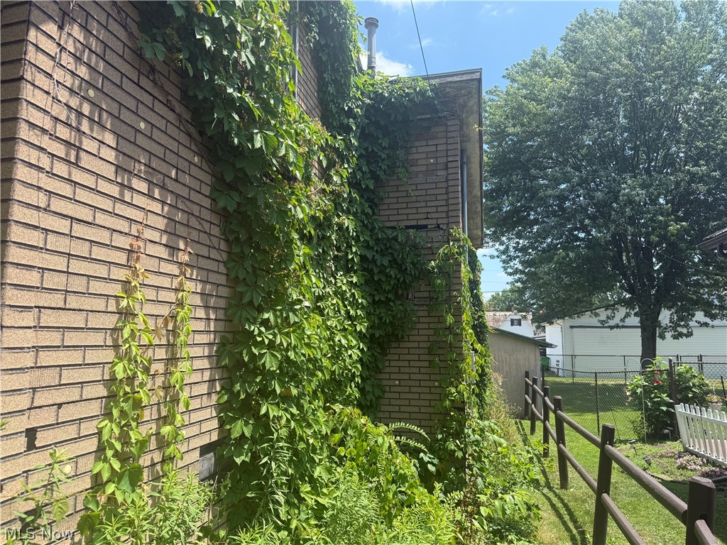Staleys Add - Residential
