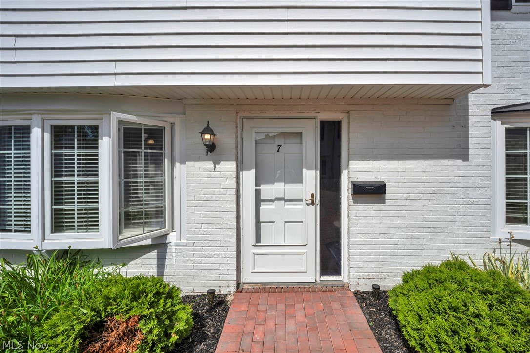 Meadowlawn Condo - Residential