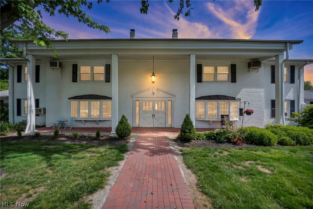 Meadowlawn Condo - Residential