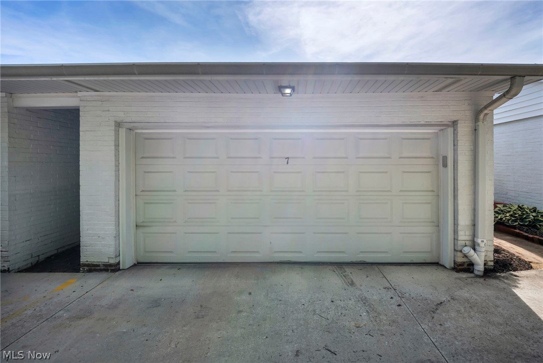 Meadowlawn Condo - Residential