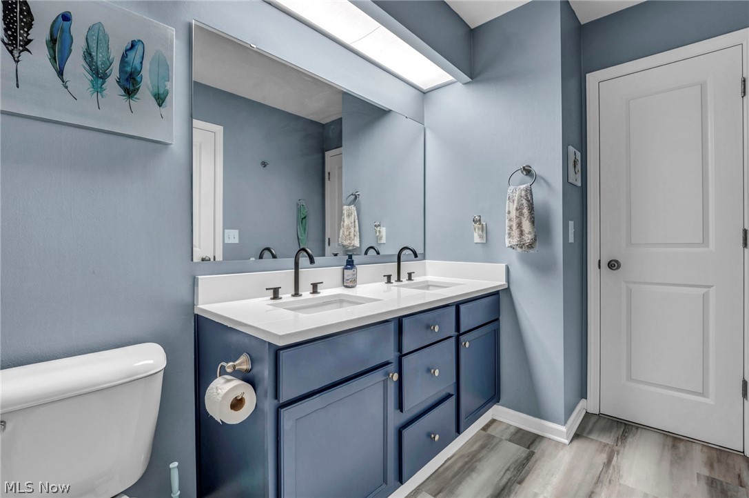 Meadowlawn Condo - Residential