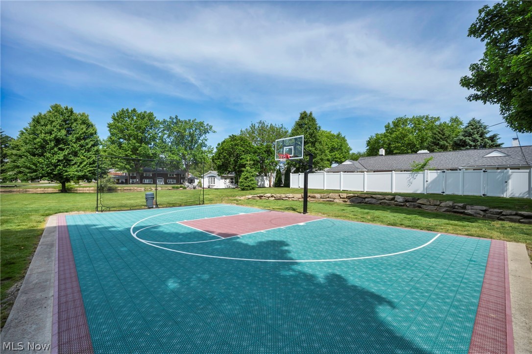 Meadowlawn Condo - Residential