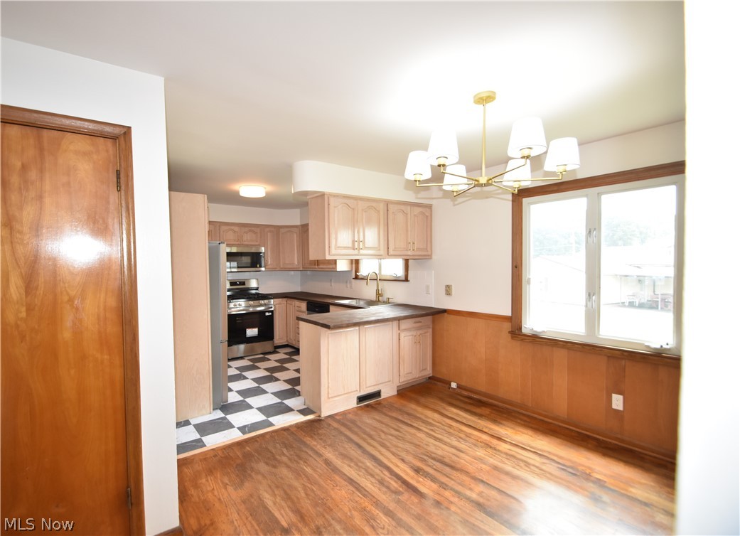 Taylor Heights - Residential