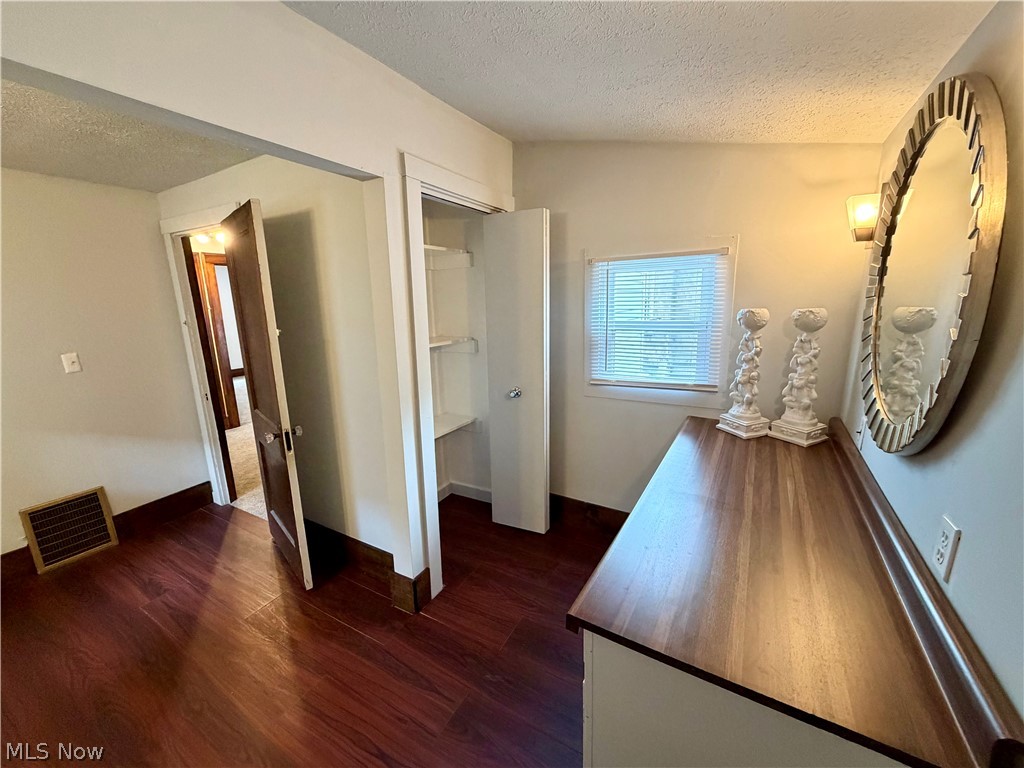 Hall Park - Residential