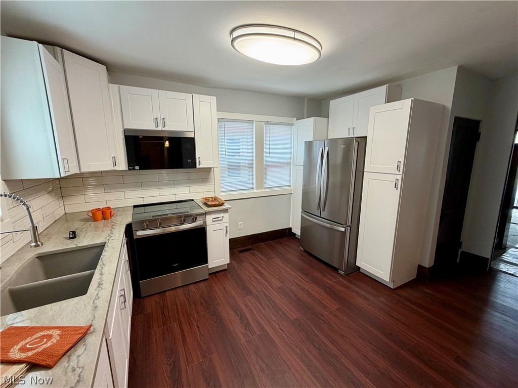 Hall Park - Residential